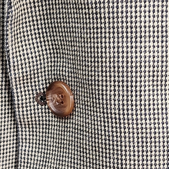 Lauren Ralph Lauren Men's Silk-Wool Blend Micro-Houndstooth Blazer - 44L - Picture 4 of 8